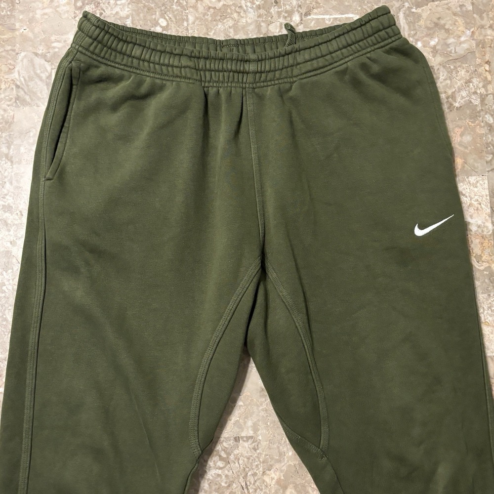 Nike Sweatpants Mens Large Green Club Fleece Joggers 27" Gym Essentials 826431